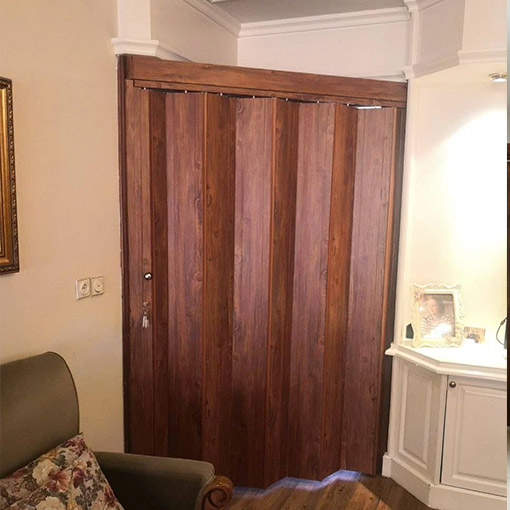 اجرای درب آکاردئونی
