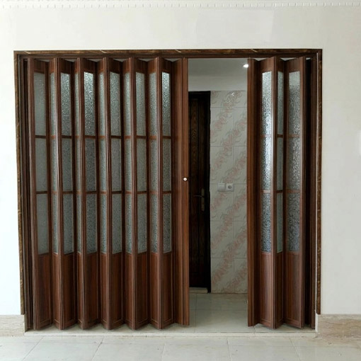 اجرای درب آکاردئونی