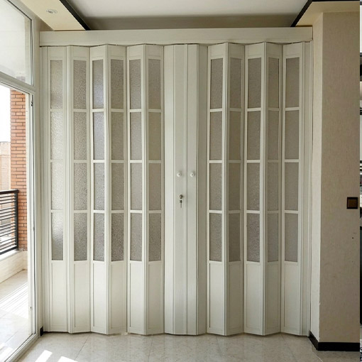 اجرای درب آکاردئونی