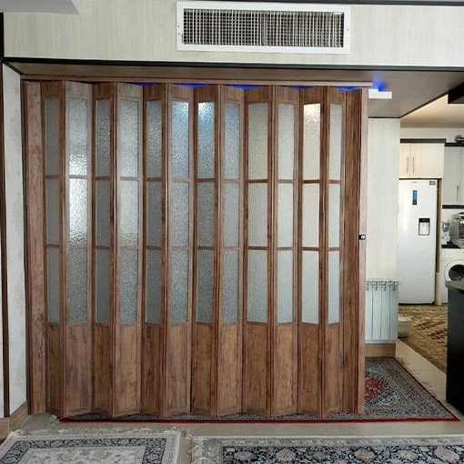 اجرای درب آکاردئونی